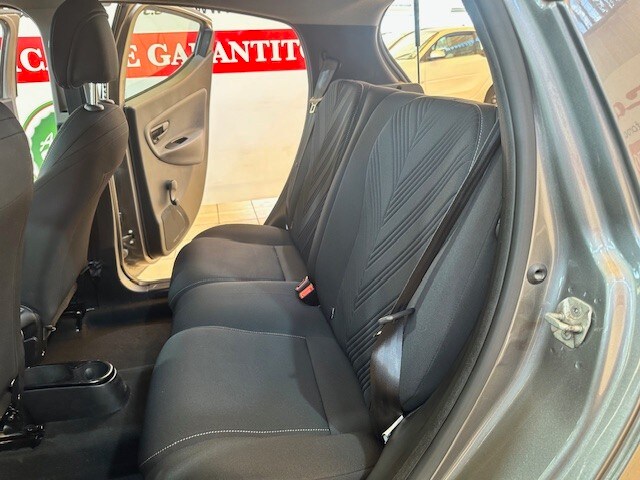 LANCIA Ypsilon 3ª serie Ypsilon 1.0 FireFly 5 porte S&S Hybrid Ecochic Gold