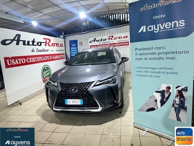 LEXUS UX