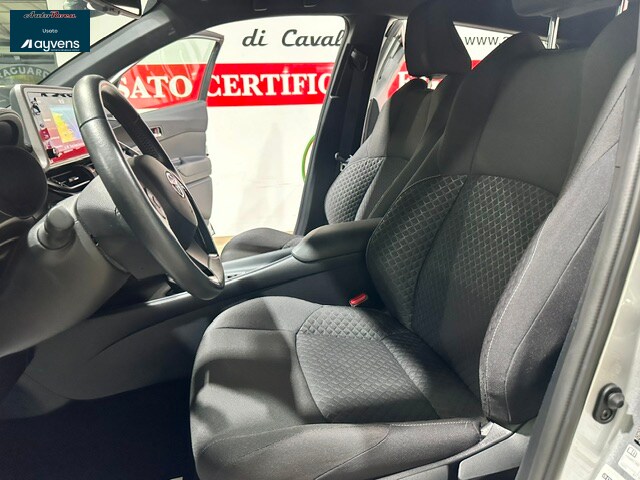TOYOTA C-HR (2016-2023) C-HR 1.8 Hybrid E-CVT Business